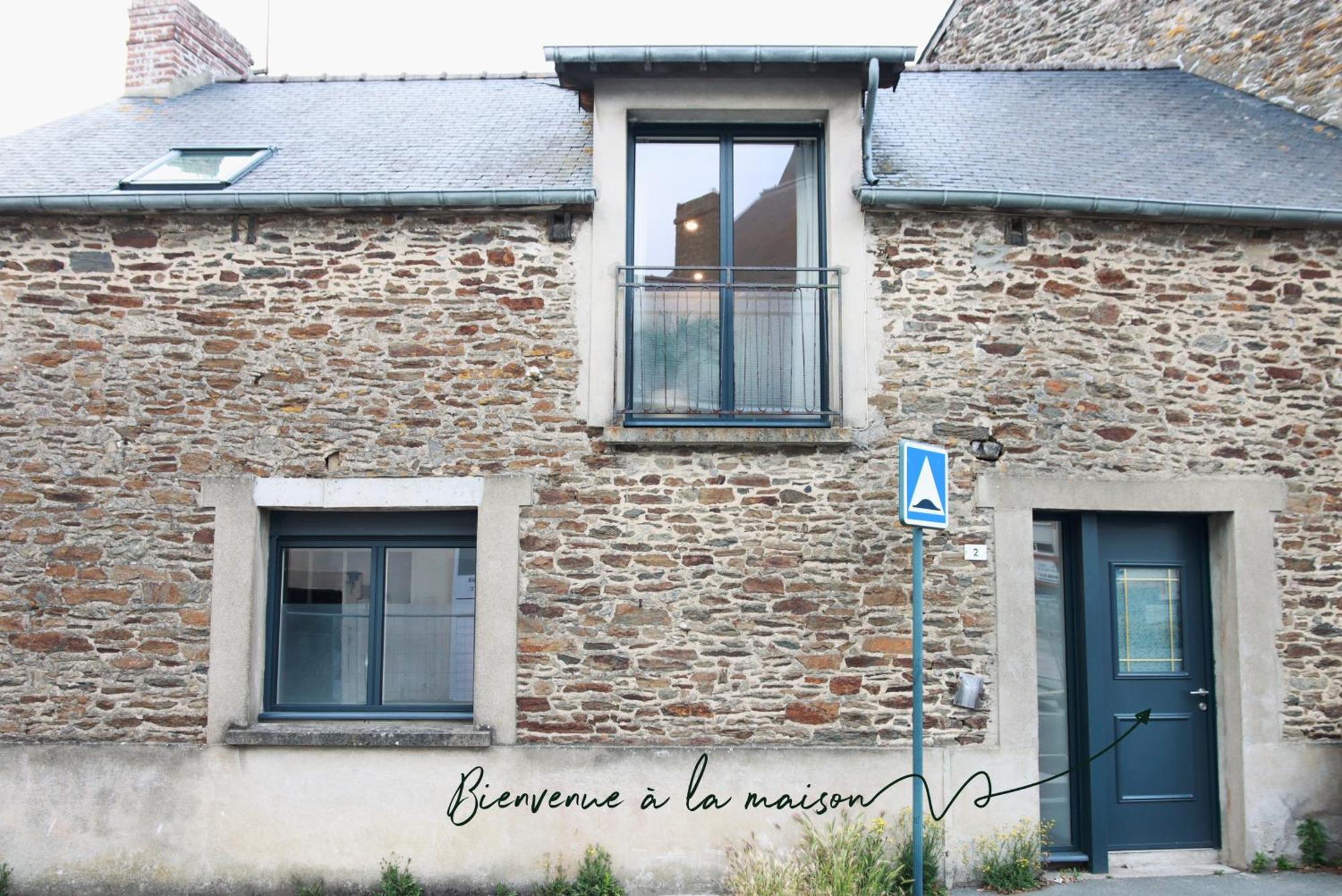 La Source - Spacieux T2 au coeur du village, à 5min des plages Saint-Méloir-des-Ondes Exterior foto